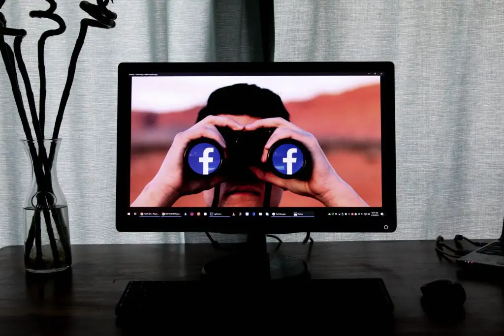 How To Get Facebook On Your Smart TV? (Samsung, LG, Vizio)